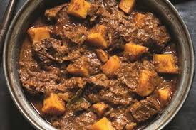Japanese curry rice or karē raisu (カレーライス) is an extremely popular dish for all ages in japan and it is considered one of the country's national dishes along with ramen. The Hairy Bikers Lamb Vindaloo Recipe