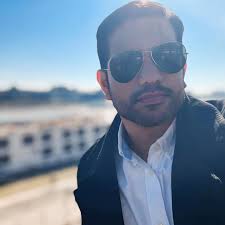 ⚠️ No se dejen engañar, cambiar la receta de un médico en una farmacia es  un acto no ético y de irrespeto a la profesión médica; además puede ser  perjudicial para su