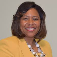 Glenda Hicks's Instagram, Twitter & Facebook