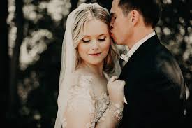 Check spelling or type a new query. An Ultimate List Of The Best Wedding Photographers In Minnesota