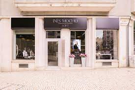 Check spelling or type a new query. Ines Mocho Abre Um Salao Com Um Novo Conceito Outras Coisas Miranda