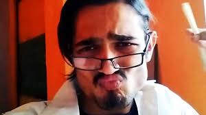 He made these vines with his new phone and started sharing them first on facebook and later on youtube. 5 Reasons Why Bhuvan Bam S Bb Ki Vines Is India S Favorite Vines