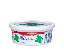 Could contain tiny amounts of gluten. Beatrice Ontario Sour Cream