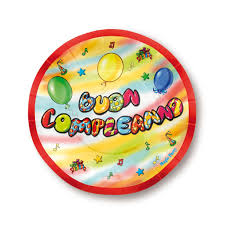 Auguriamo Buon Compleanno Anche Con I Piatti Patatine Dolcetti Paninetti E Torta Questi Piatti Sono Adatti A Buon Compleanno Festa Di Compleanno Compleanno