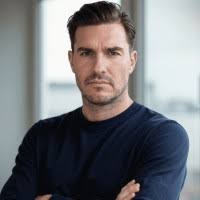 900+ "Iredale" profiles