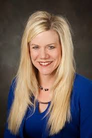 Barbara Nott's Instagram, Twitter & Facebook