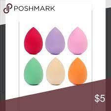 Teardrop Shape Makeup Sponge Listing For One Individual Make Up Sponge In A Teardrop Shape And A Random Color One Of The A Teardrop Shape Makeup Sponge Shapes