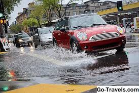 Kereta api merupakan salah satu alat transportasi darat antar kota yang diminati oleh seluruh lapisan masyarakat. Bagaimana Untuk Ciri Ciri Keselamatan Kereta 2021