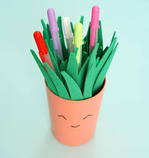 Now your pen holder is ready for use. Sea Lemon How Cute Is This Diy Grass Pen Holder
