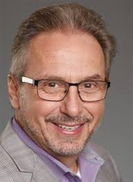 The State of the Industry 2023: How 21 Domain Experts Fared in '22 and What  They Are Forecasting for '23