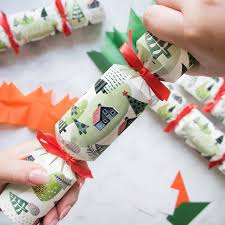 Just about everyone has a cracker with their christmas meal. 11 Best Christmas Cracker Kits Gathered