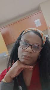 Working a slow night in the ER as a CNA