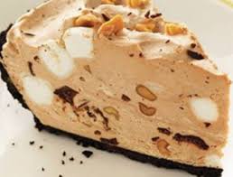 Ce Gateau Au Fromage Ferrero Rocher Sans Cuisson Est A Tomber Par Terre Cheesecake Recipes Baking Cheesecake