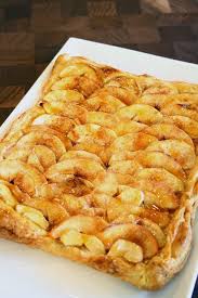 Quince Apples And Cheese Apple Tart Puff Pastry Tart Dessert