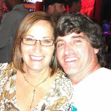 I may buy a Pinarello F. Can someone give me the weight of F1 and F5 frames  and the difference in confort, stiffness and performance of both frames in  réal world comparison? (