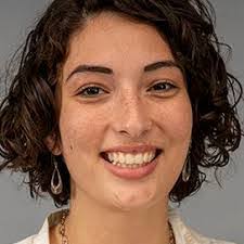 Carol Dampier's Instagram, Twitter & Facebook