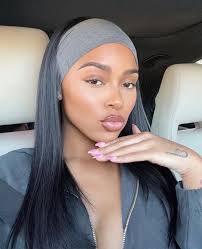 Kiyoko Lee (keyoshasmart)