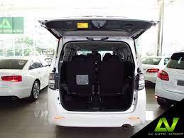 toyota vellfire 2 4 zg edition exterior pearl white interior dark grey fabric grey fabric toyota white interior