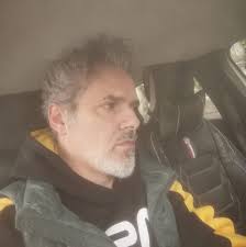 Bomba d'acqua e tempesta di vento su Lucca