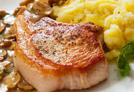 Recette Cote De Veau Aux Champignons Et A La Creme Supertoinette Recettes De Cuisine Cote De Veau Recette Veau