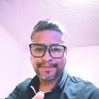 8 perfiles de «Erick Varela»