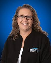 Carmen Larson's Instagram, Twitter & Facebook