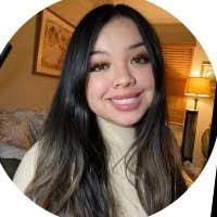 Caitlin Solomon's Instagram, Twitter & Facebook