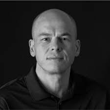 Eve Asbury's Instagram, Twitter & Facebook