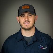 Eric Theriault's Instagram, Twitter & Facebook