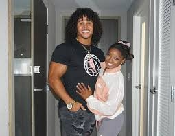 Olympic gold medalist dog mom @thebilesfrenchies ♡. Simone Biles And Stacey Ervin Jr Spark Break Up Rumors After She Unfollows Him On Instagram Eurweb