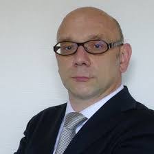 Eric Mollet's Instagram, Twitter & Facebook