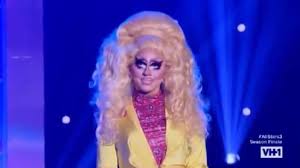 Clair, derrick barry, india ferrah, jujubee, mariah paris balenciaga, mayhem miller, miz cracker, ongina and shea coulee sashay back onto the runway for a chance at snatching the all stars crown and nabbing. Trixie Wins Rupaul S Drag Race All Stars Season 3 Episode 8 Tv Fanatic