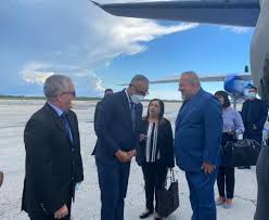 AHORA el Primer Ministro de #Cuba,... - CMKX Radio Bayamo | Facebook