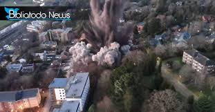 An explosion has caused injuries to up to 30 people at lag baomer, a jewish celebration in london where participants had been tossing cell phones into bonfires. Shocking Images Of The Explosion Of A World War Ii Bomb Found In London Christian News