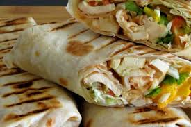шаурма с курицей в домашних условиях рецепт с фото Shaurma S Omletom Kuricej I Syrom Krutim Sytnyj Zavtrak Na Ves Den Kulinariya Idei Dlya Blyud Eda