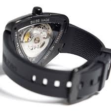 The hamilton ventura elvis 80 pays tribute to who else, the king, elvis presley, who would have turned 80 on january 8, 2015. Hamilton Ventura Automatic Elvis80 H24585331 Hamilton Watches Hamilton Official Retailer