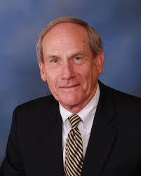 Kenneth Linthicum's Instagram, Twitter & Facebook