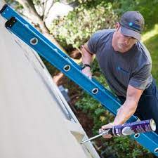 Colonial pest control, one of the largest and pest control companies in central and eastern massachusetts, southern new hampshire, and southern maine, has received the angie's list super service award. Holden Ma Pest Control Exterminator Services Colonial Pest Control