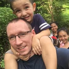 Hi guys. Can anyone recommend a good software platform ?