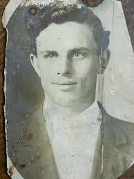 My great grandfather was Dorman Ware. Would like to have some pictures of  any Wares kin to Dorman.