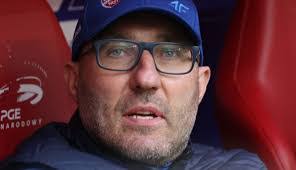 Sam Marek's Instagram, Twitter & Facebook