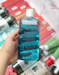 La règle n°1 quand on a de l'acné : 6 Choses A Faire Pour Se Debarrasser De L Acne Adulte Identite
