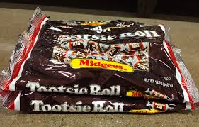 The normal cheetos have the following ingredients: . 9 Common Snacks You Never Knew Were Gluten Free