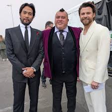 I'm just trying to blend in here at the 40th INDEPENDENT SPIRIT AWARDS 2025  #spiritawards ShinnosukeAbe ( @shinnosuke.abe ) , John & Tommy Bastow (  @tommybastow )