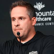 National media outlet thinks Raiders player could lose his starting job  during training camp