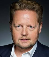 Ned Hunter's Instagram, Twitter & Facebook