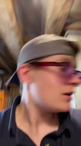 Chelséa Kia Lewis (@chelsakialewis)