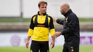 Peter bosz is de nieuwe trainer van borussia dortmund. Borussia Dortmund Managing Mario Gotze Return Carefully Peter Bosz