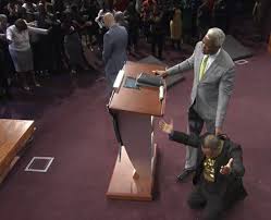 68 likes 50 comments 135 shares. Kurt Carr On Twitter Amazing Worship Today With Bishopbronner At The Word Of Faith Family Worship Cathedral God Moved Church Sunday