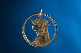 Entspricht die kettenanhänger selber machen der qualitätsstufe, die ich als zahlender kunde in diesem preisbereich haben möchte? Kettenanhanger Aus Einer Munze Kleopatra Aus Agypten Jutedeerns